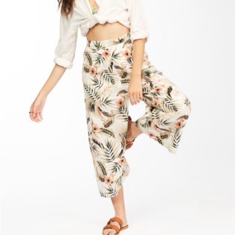 Billabong Tropical Wide Leg High Waist Pants - Picture 2 of 9